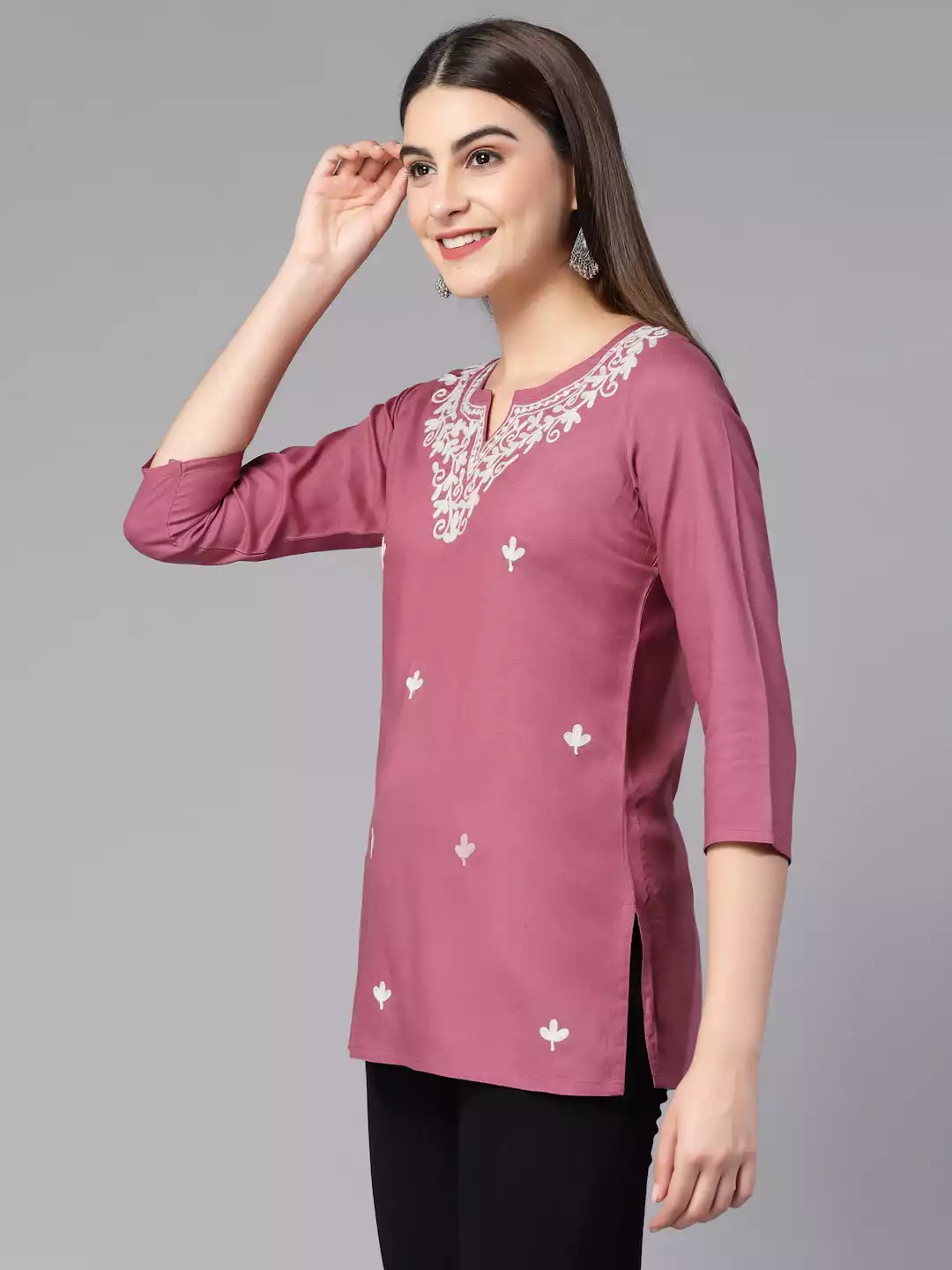 Aiza-Aari-Pink-Short-Kurti2.webp