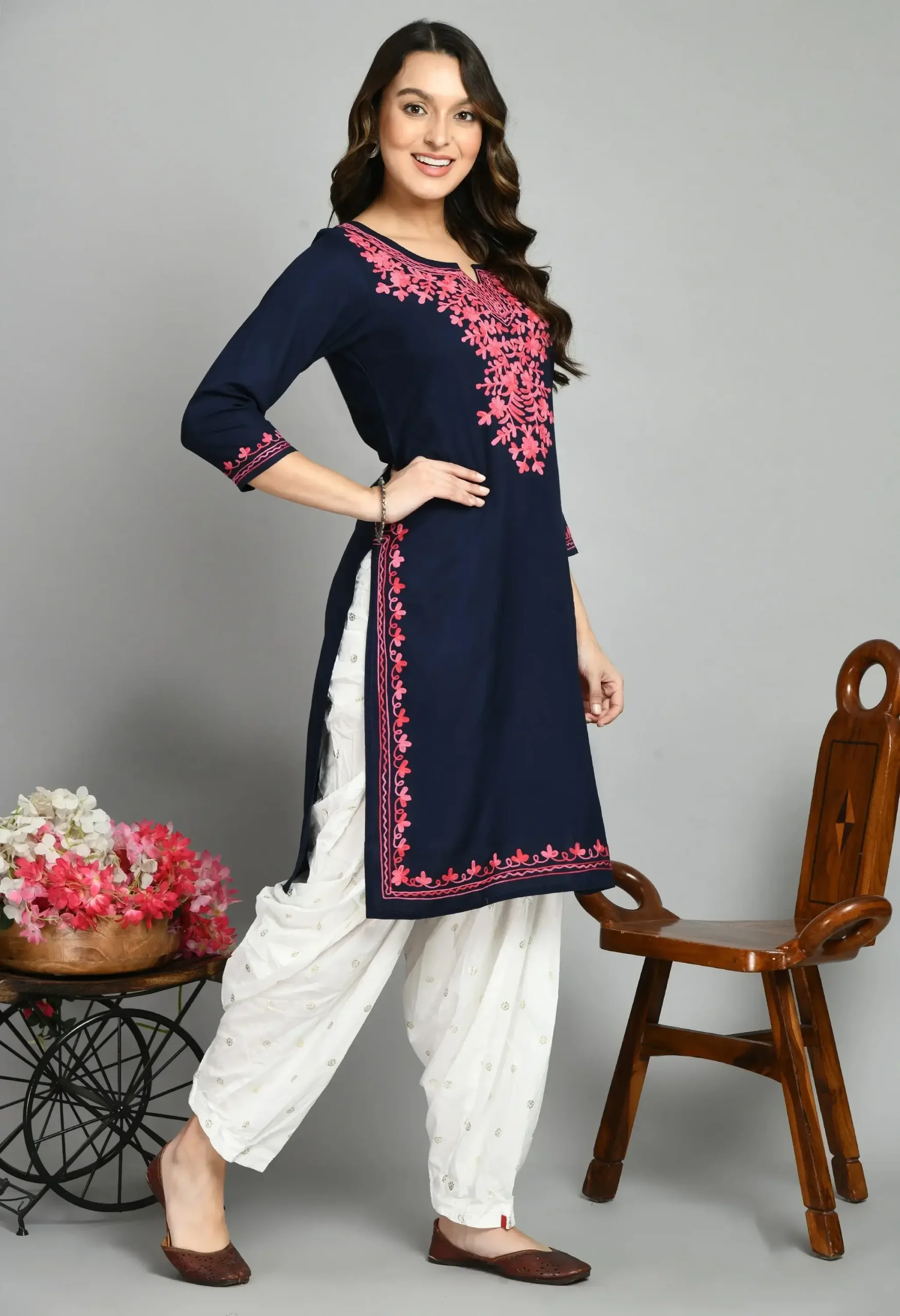 Blue-Pink-Aari-Long2-scaled-1.webp