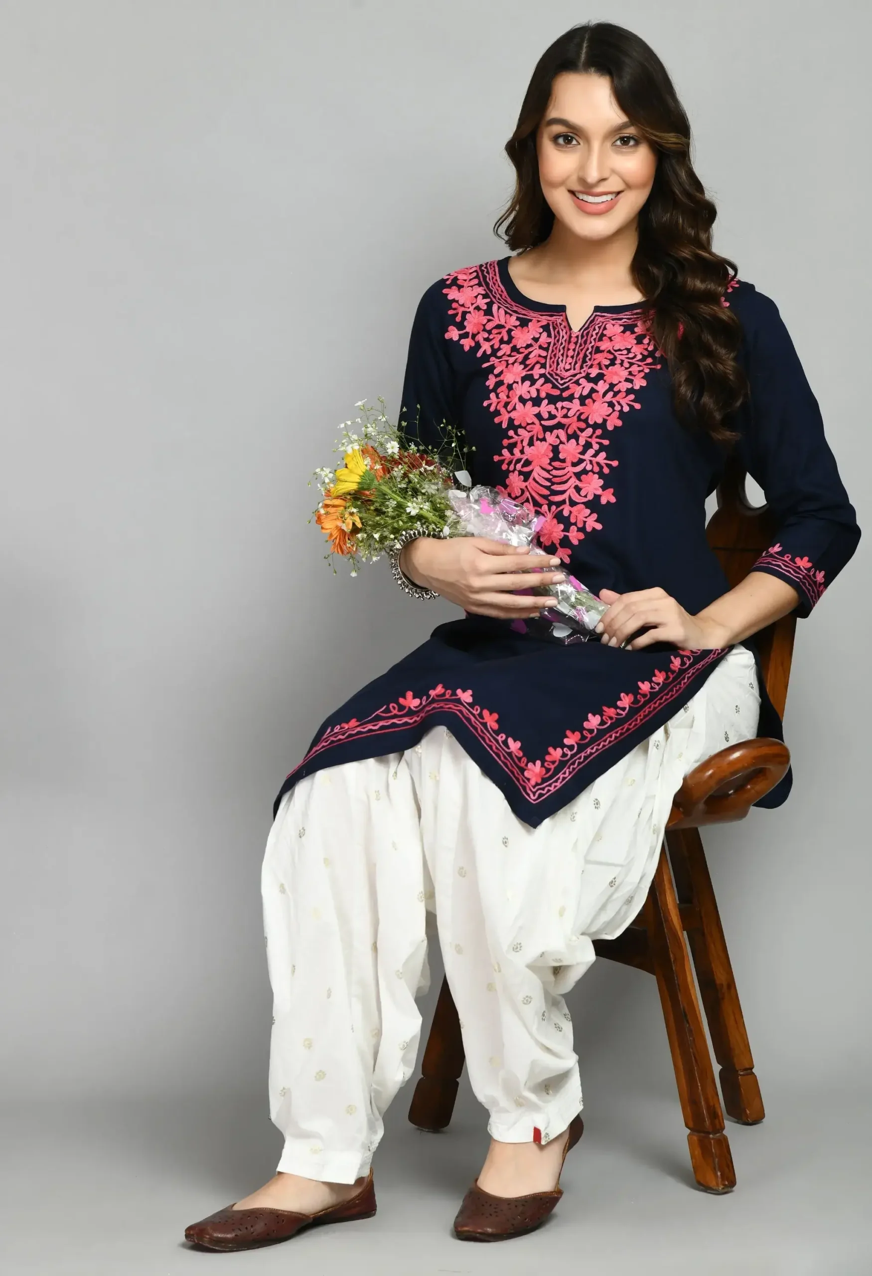 Blue-Pink-Aari-Long5-scaled-1.webp
