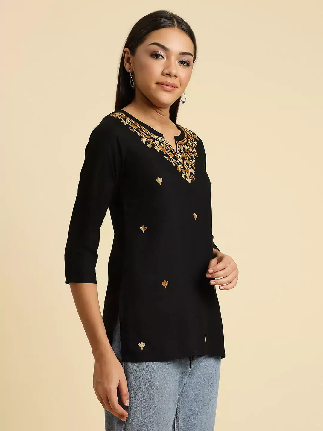 aiza-aari-black-short-kurti3.webp