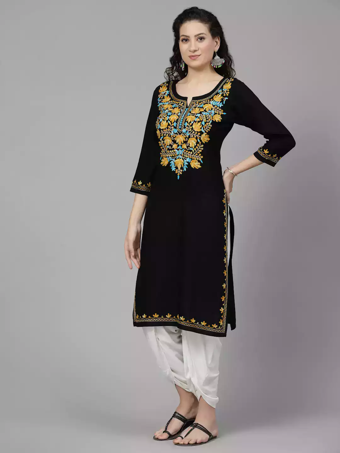 black-330-aari-long2.webp