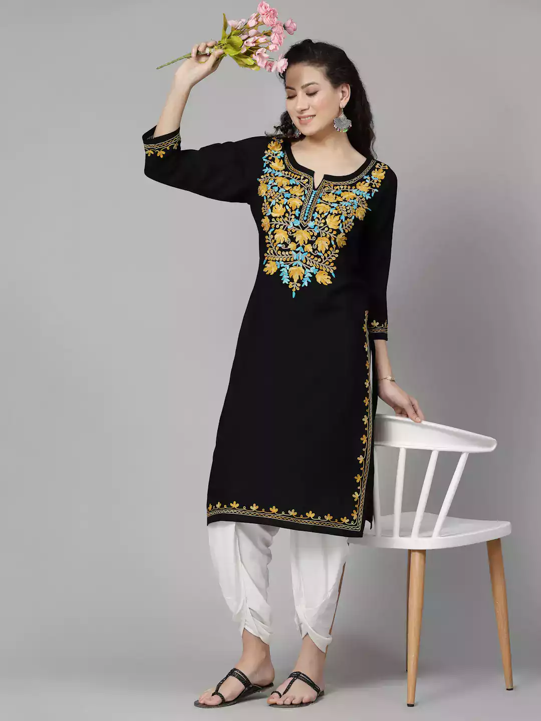 black-330-aari-long5.webp