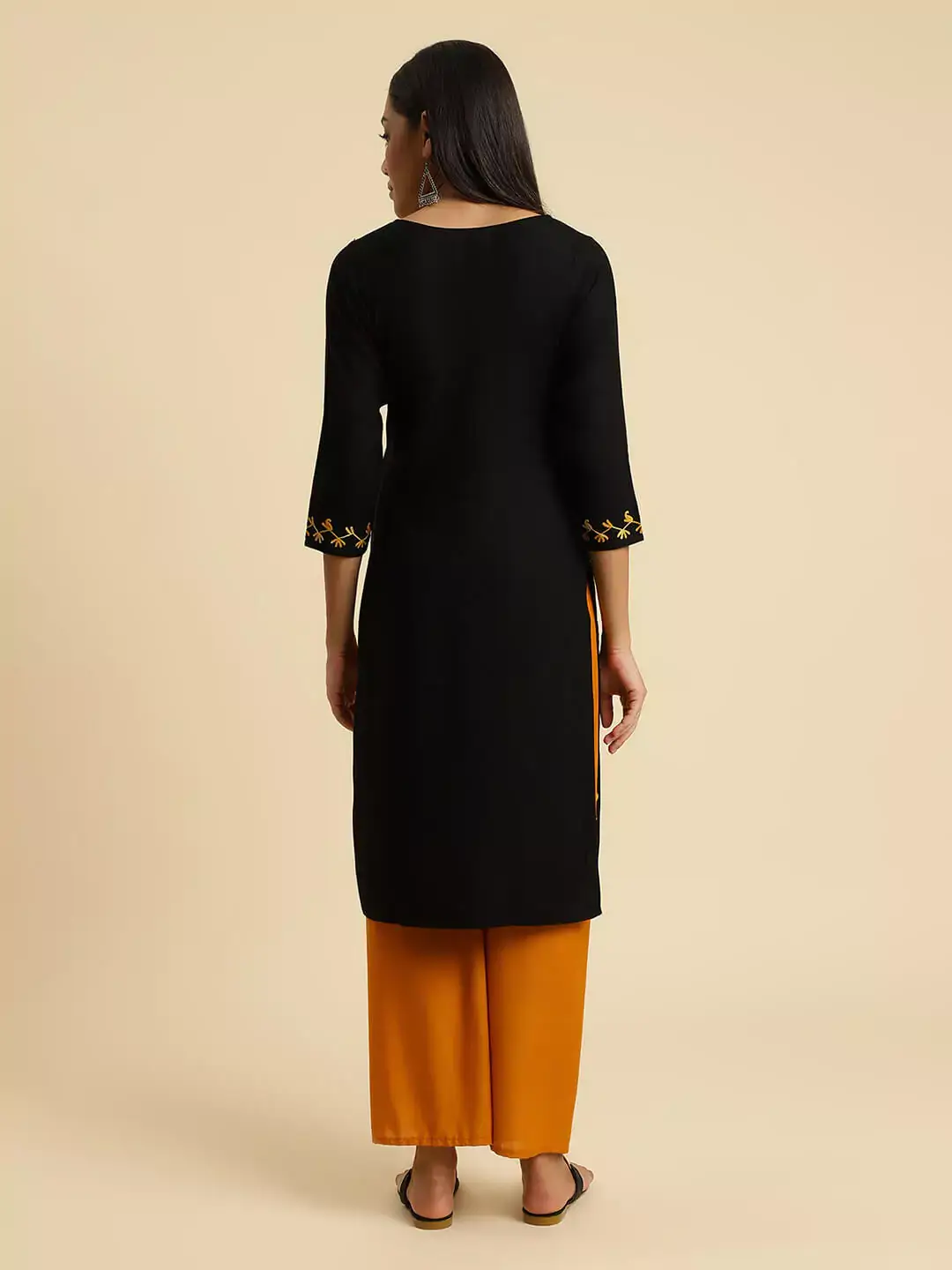 black-kerry-long4.webp