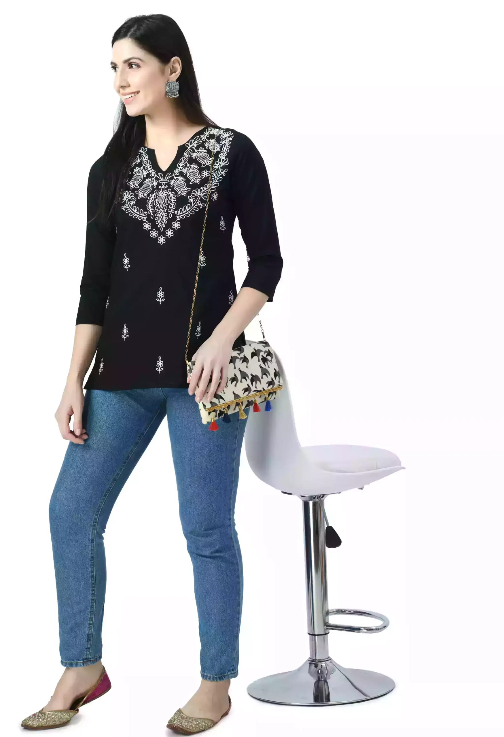 black-offwhite-chikan-short5-scaled-1.webp