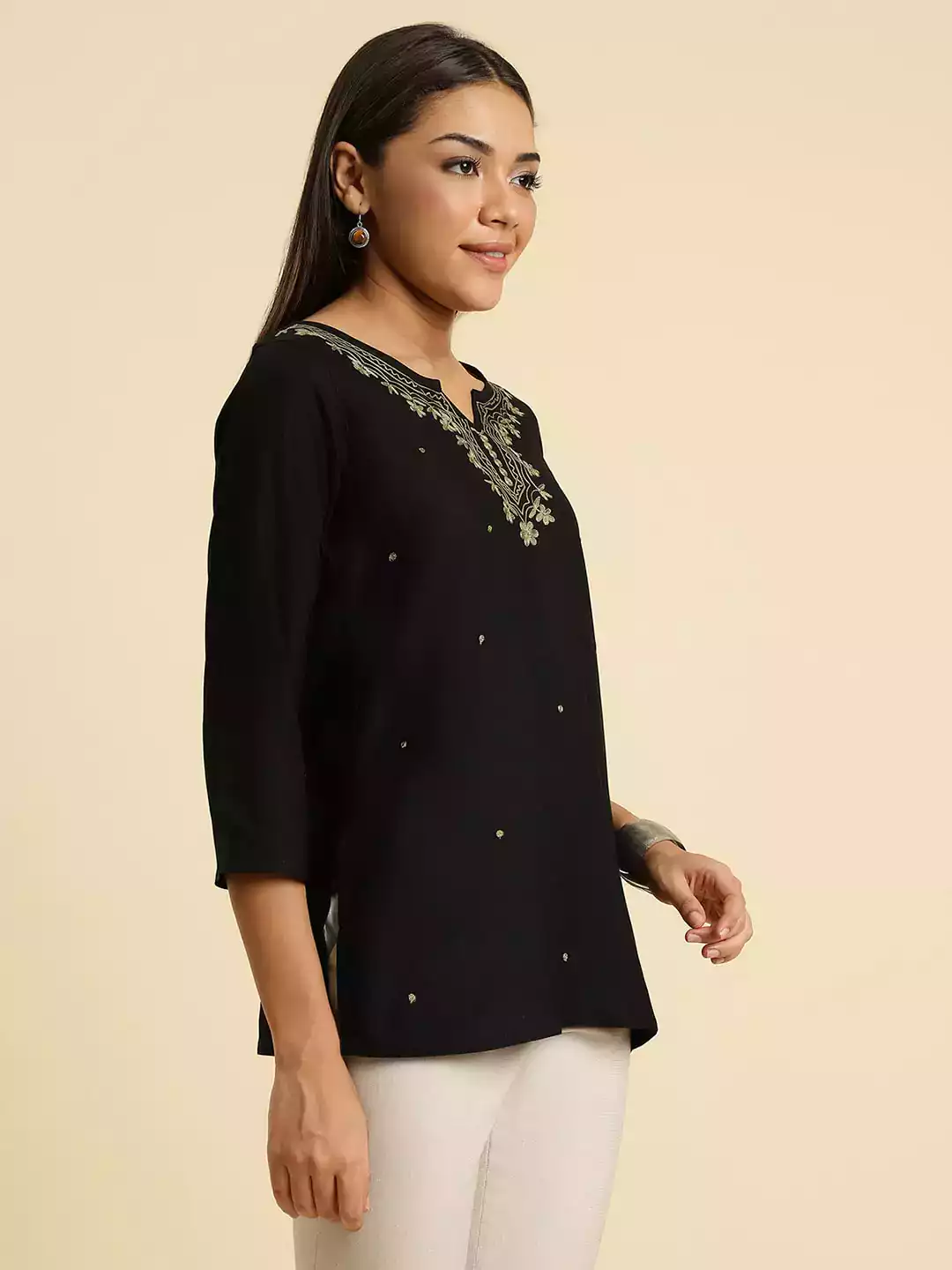black-pash-boota-short3.webp