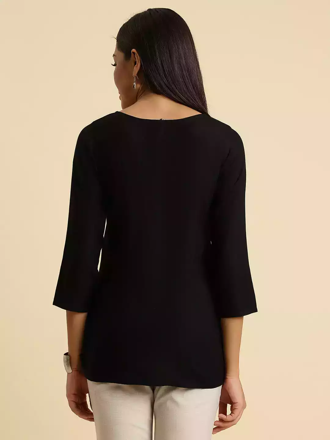 black-pash-boota-short4.webp