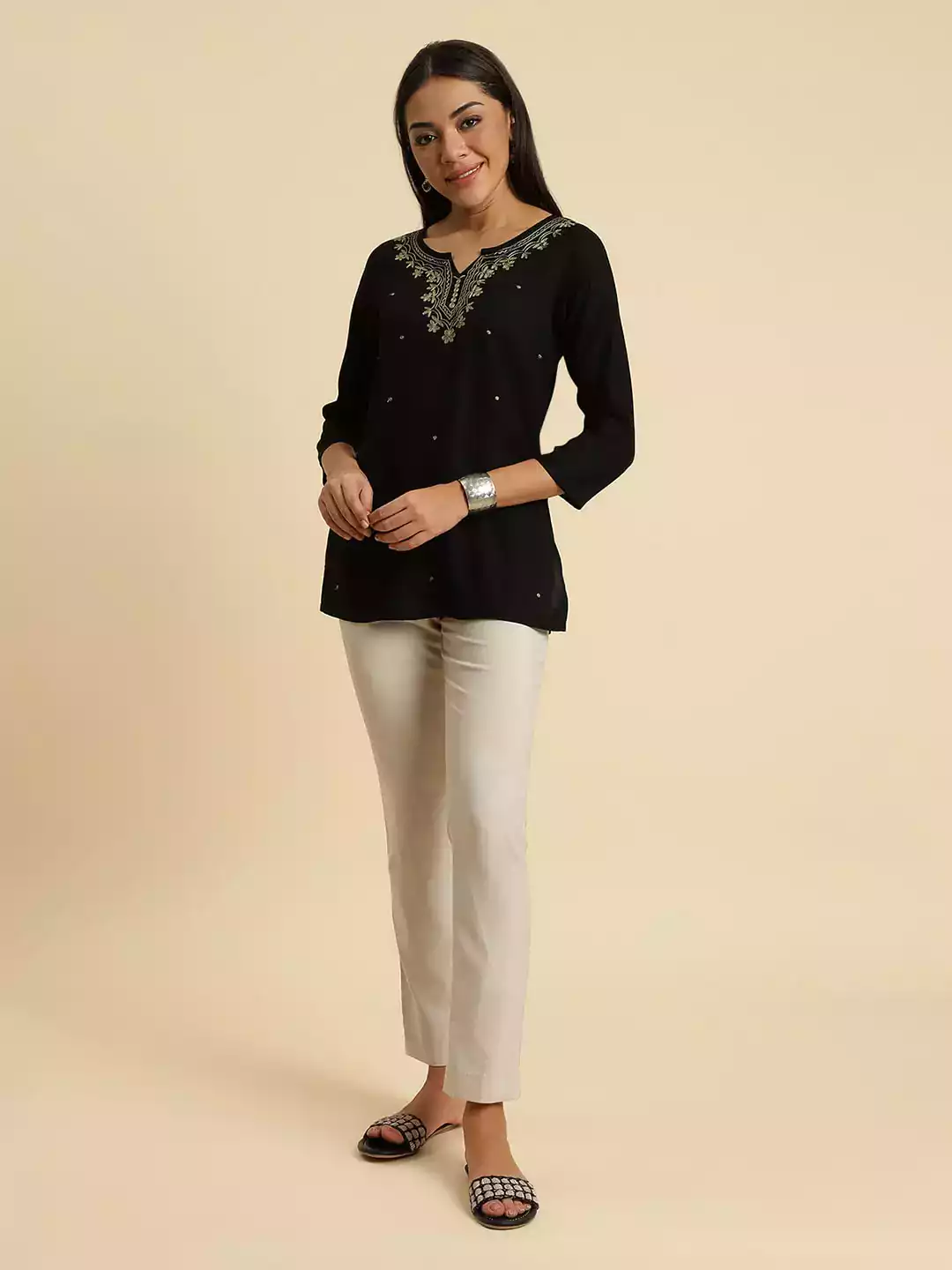 black-pash-boota-short5.webp