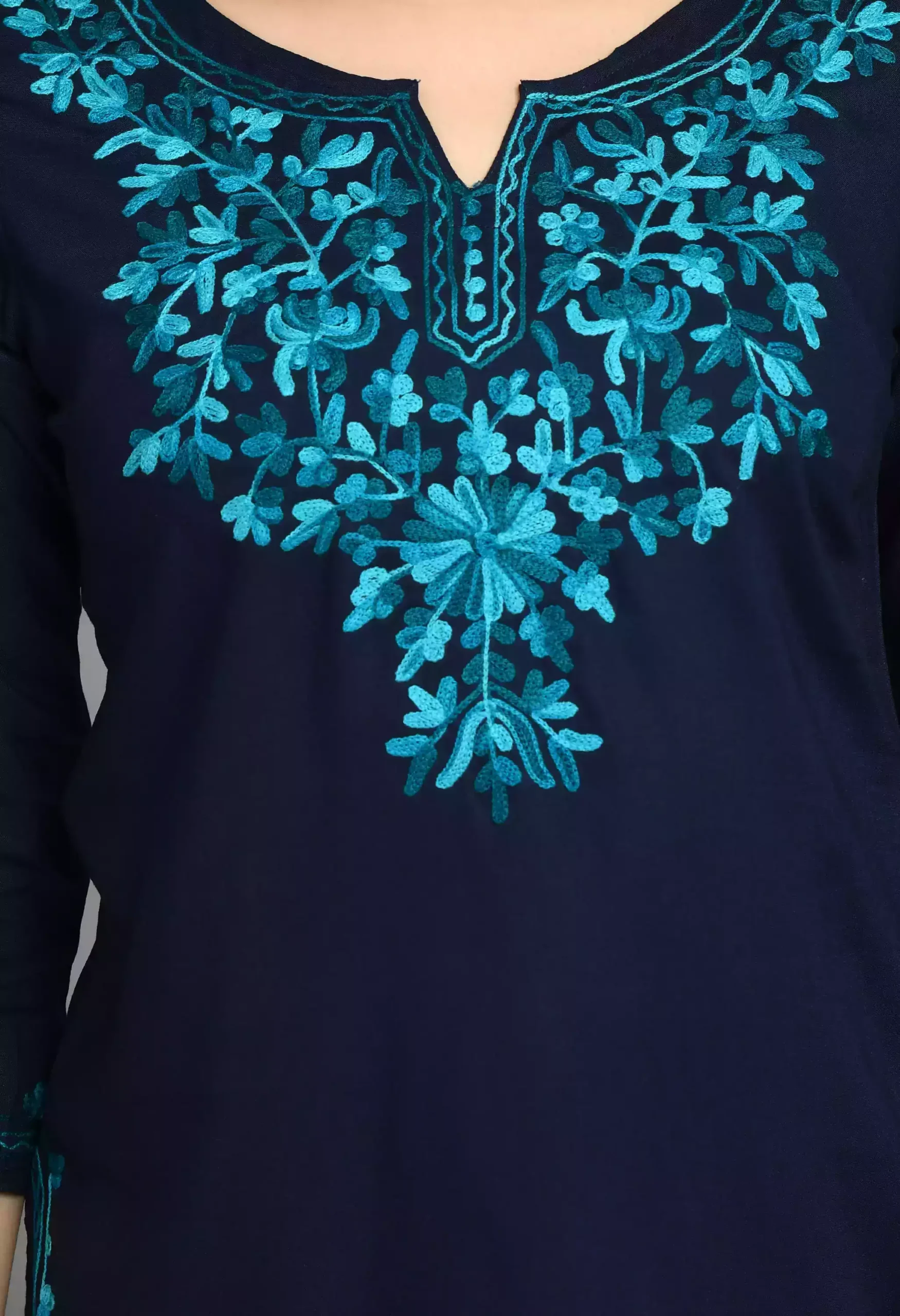 blue-rama-green-aari-short4-scaled-1.webp