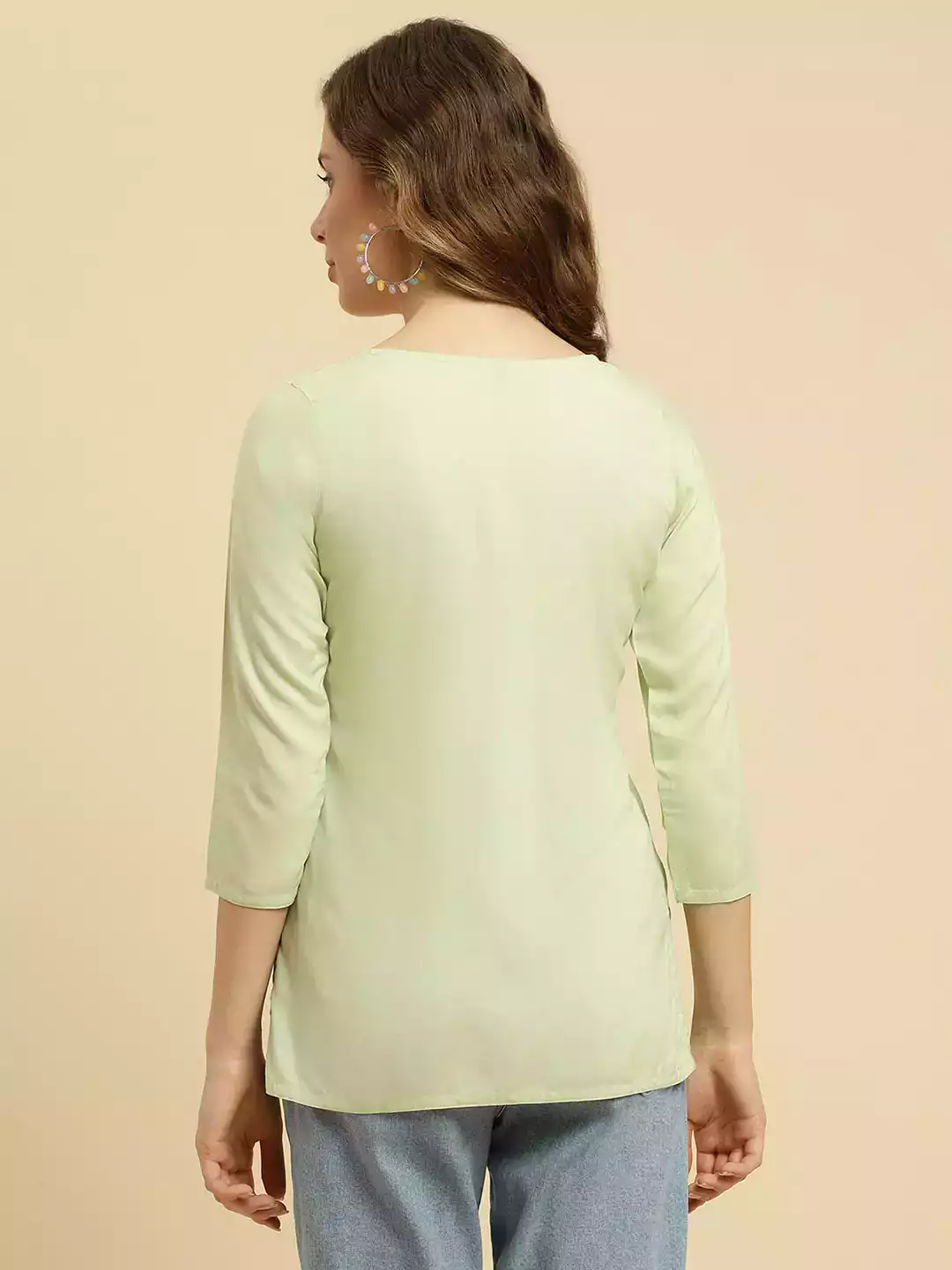 green-pash-boota-short3.webp