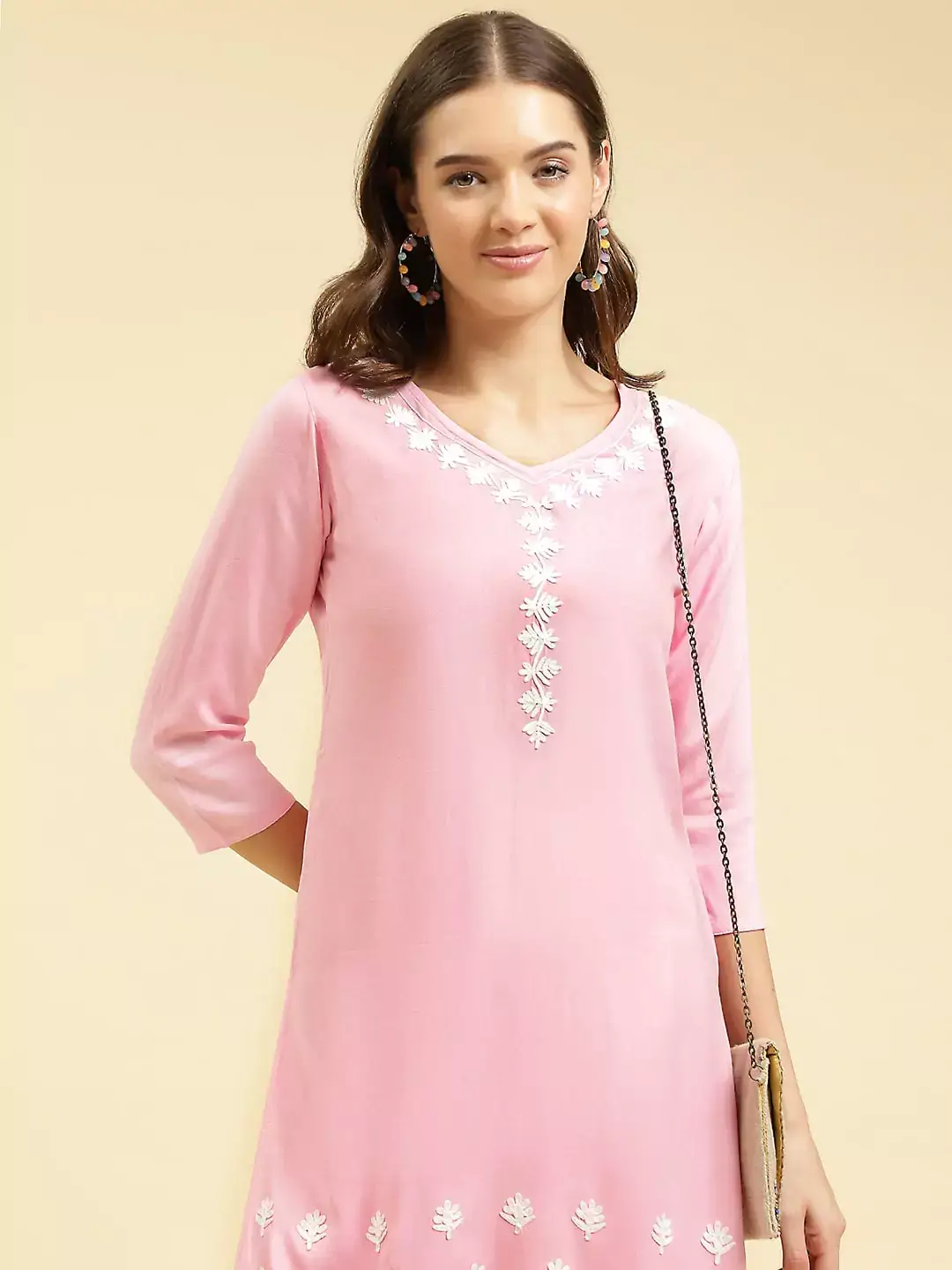gul-pink-aari-long6.webp
