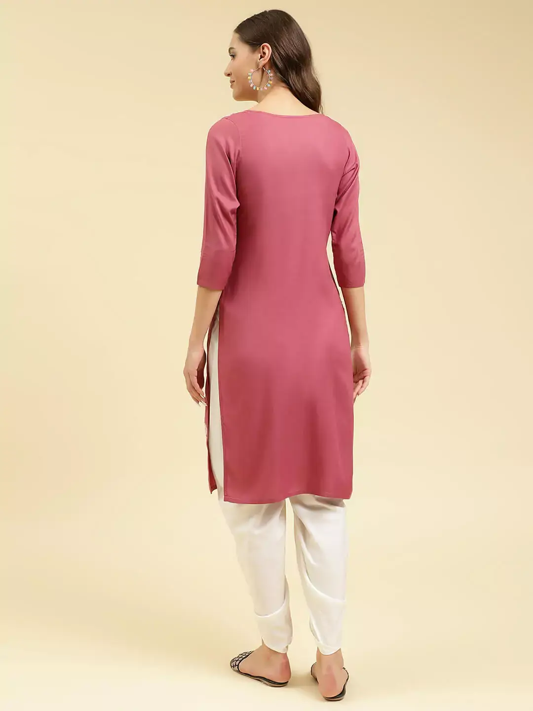 japore-pink-reel-long4.webp