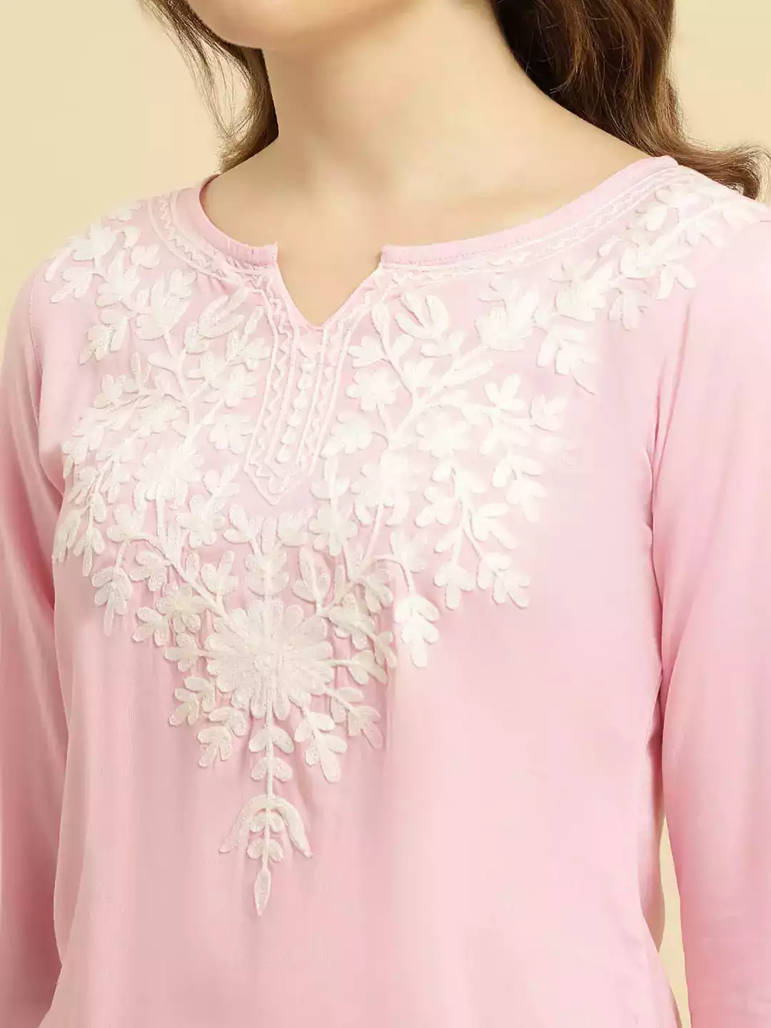 light-pink-aari-short7.webp