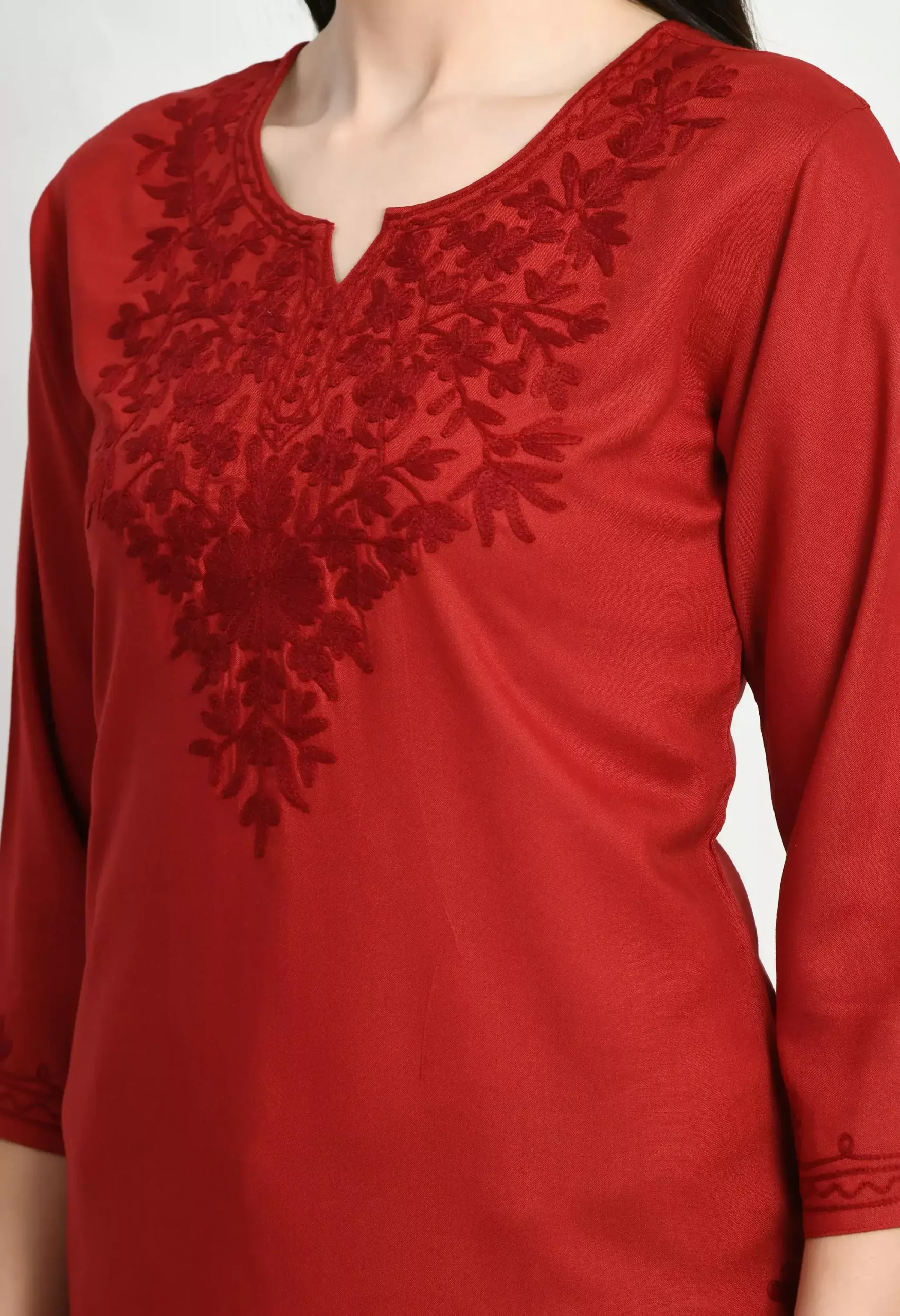 red-self-aari-short4-scaled-1.webp