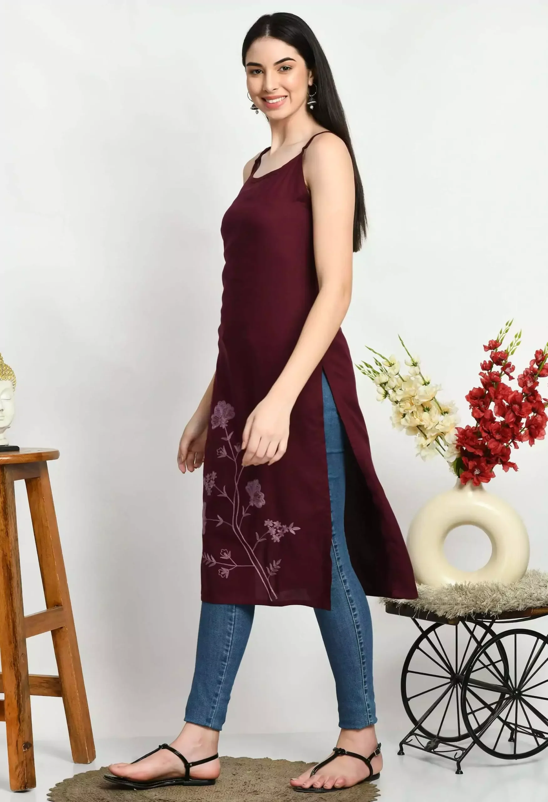 wine-reel-sleevless-long2-scaled-1.webp