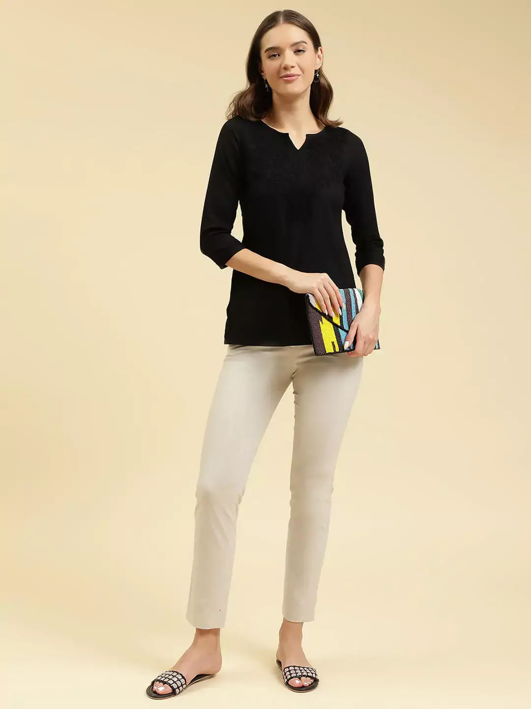 zahra-black-self-aari-short6.webp